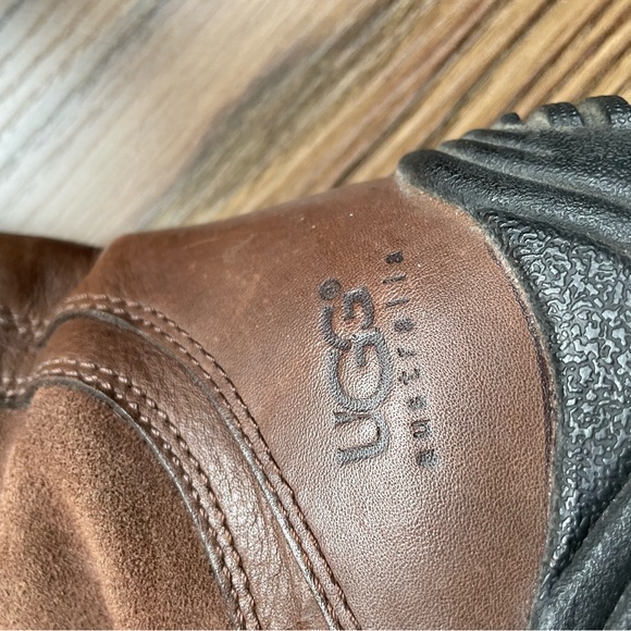 UGG Bandon Gore-Tex Leather and Vibram Soles Boots size 7 - Picture 4 of 9